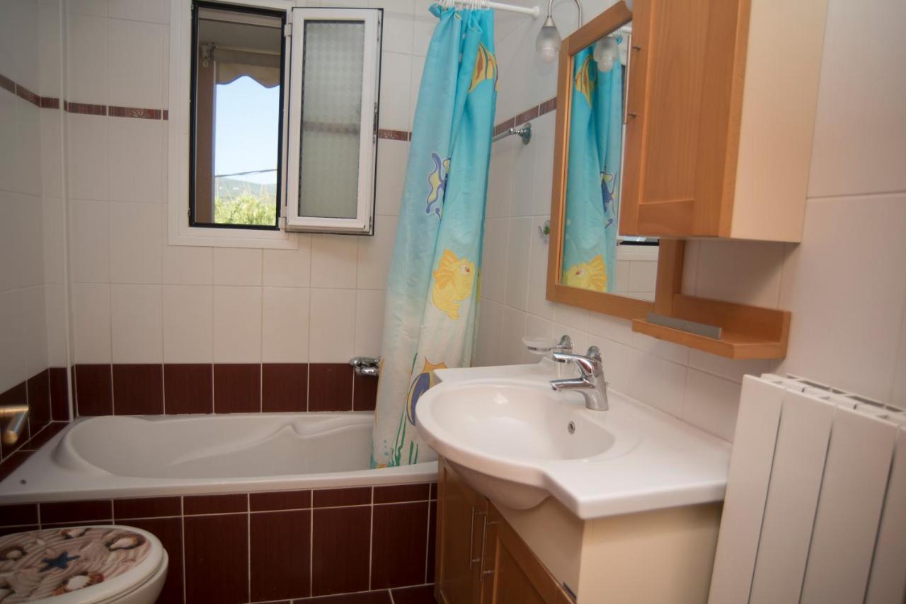 Victoria'S House In Lefkada City Apartment ภายนอก รูปภาพ