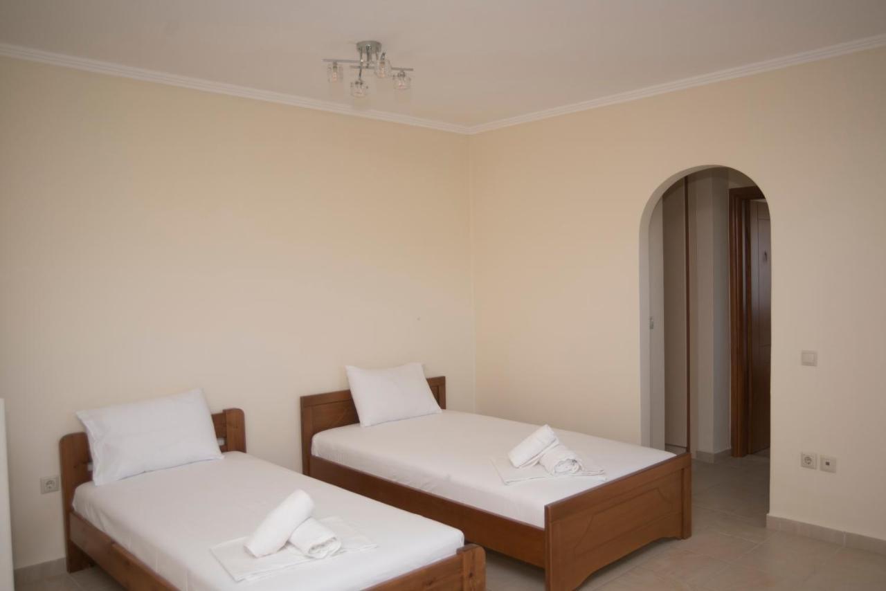 Victoria'S House In Lefkada City Apartment ภายนอก รูปภาพ